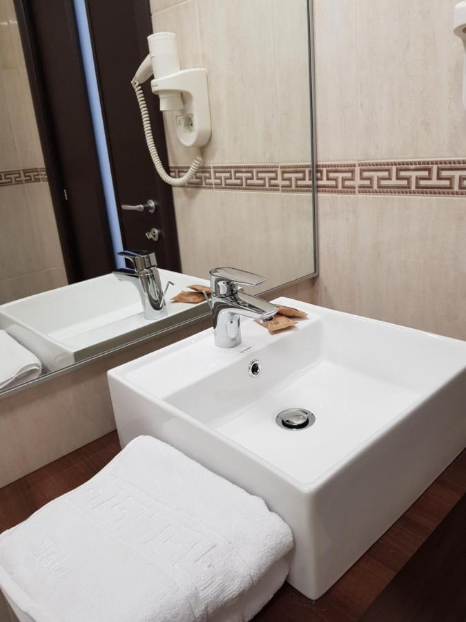 Hotel Helios Sulina Esterno foto
